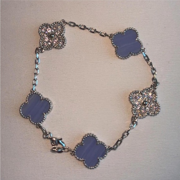 Clover Bracelet Bundle - Picture 3 of 4